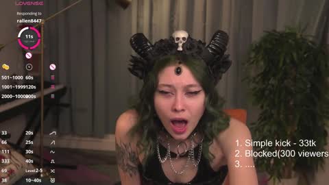 Snapshot of kina_ka chatting on January 1, 2025, 12:21 am kina_ka online show from January 1, 2025, 12:21 am