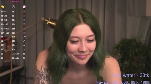 Snapshot of kina_ka chatting on January 2, 2025, 8:49 am kina_ka online show from January 2, 2025, 8:49 am