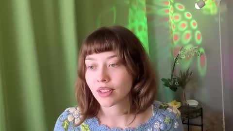 Snapshot of kina_ka chatting on October 15, 2025, 8:20 pm kina_ka online show from October 15, 2025, 8:20 pm