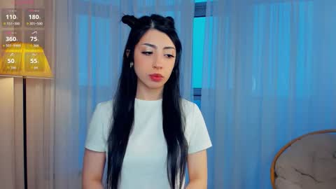 Snapshot of kindraevert chatting on January 8, 2026, 4:48 am Megan online show from January 8, 2026, 4:48 am