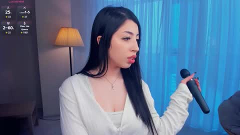 Snapshot of kindraevert chatting on February 8, 2026, 5:11 am Megan online show from February 8, 2026, 5:11 am