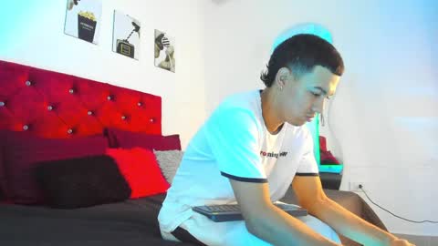 Snapshot of king_ares1 chatting on May 26, 2026, 11:17 am king_ares1 online show from May 26, 2026, 11:17 am