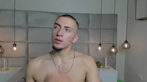 Snapshot of king_dante_ chatting on December 29, 2024, 5:21 am King Dante online show from December 29, 2024, 5:21 am