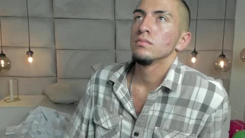 Snapshot of king_dante_ chatting on December 31, 2024, 4:16 am King Dante online show from December 31, 2024, 4:16 am