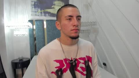 Snapshot of king_dante_ chatting on January 8, 2025, 8:18 pm King Dante online show from January 8, 2025, 8:18 pm