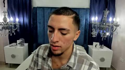 Snapshot of king_dante_ chatting on January 30, 2025, 8:53 pm King Dante online show from January 30, 2025, 8:53 pm