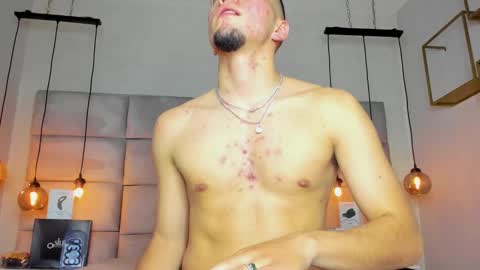 Snapshot of king_dante_ chatting on March 12, 2025, 11:01 pm King Dante online show from March 12, 2025, 11:01 pm