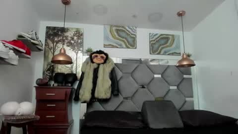 Snapshot of king_fitt_ chatting on November 15, 2025, 11:51 am HOT MEN BLACK online show from November 15, 2025, 11:51 am