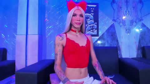king_hot26 online show from May 25, 2026, 8:48 pm