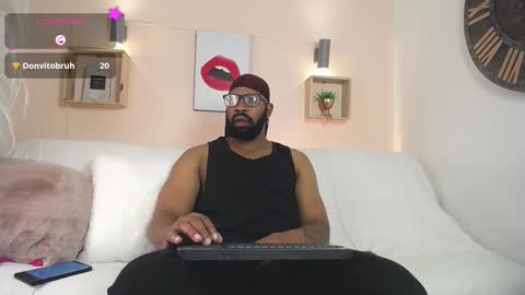 Snapshot of king_mallik chatting on September 15, 2025, 1:00 pm Malik online show from September 15, 2025, 1:00 pm
