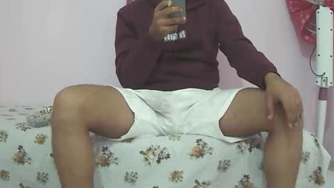 Snapshot of king_of_arabians chatting on February 4, 2026, 12:44 pm king_of_arabians online show from February 4, 2026, 12:44 pm