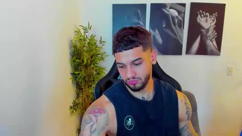 king_of_kings__ online show from March 9, 2025, 6:21 pm