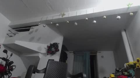 king_russo online show from November 29, 2025, 11:08 pm