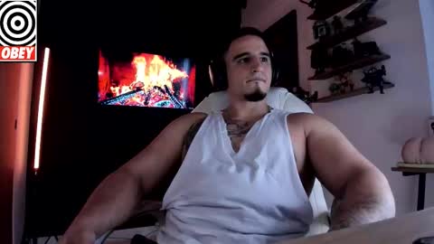 Snapshot of kingbear777 chatting on November 6, 2025, 8:04 am King Bear online show from November 6, 2025, 8:04 am