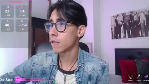 kingdanny_8 online show from November 18, 2025, 4:06 am