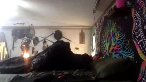 Snapshot of kingdawgg77 chatting on April 2, 2026, 1:03 am Jerry online show from April 2, 2026, 1:03 am