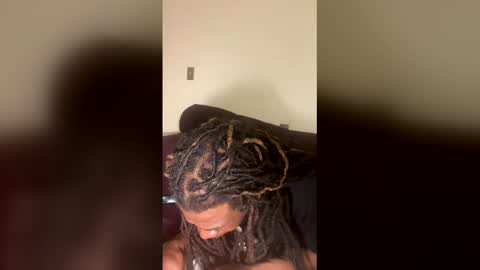 Snapshot of kingecstasyxxxddd chatting on February 24, 2026, 4:16 pm kingecstasyxxxddd online show from February 24, 2026, 4:16 pm