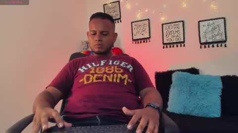 Snapshot of kingg_jay chatting on July 17, 2026, 11:50 am kingg_jay online show from July 17, 2026, 11:50 am