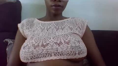 Snapshot of kingrena chatting on January 7, 2026, 7:00 am Rena-sexy online show from January 7, 2026, 7:00 am