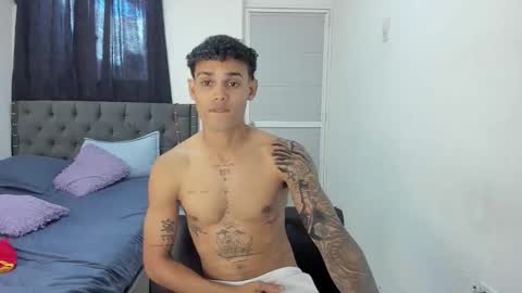 DOMINANT ALPHA KINGS online show from December 19, 2025, 6:48 pm