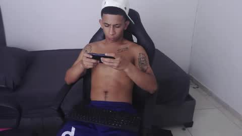DOMINANT ALPHA KINGS online show from April 27, 2026, 3:59 am