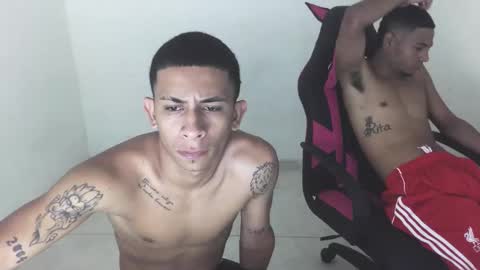 DOMINANT ALPHA KINGS online show from April 29, 2026, 8:04 pm