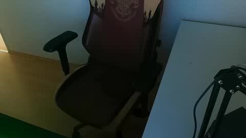 kingsnake1504 online show from March 26, 2026, 7:47 am