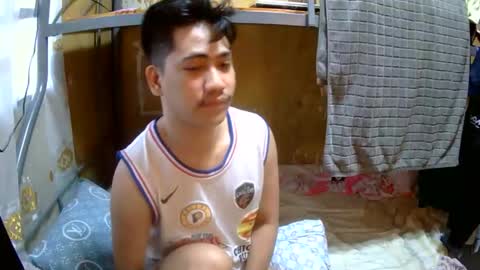 Ruru online show from December 2, 2025, 8:08 am