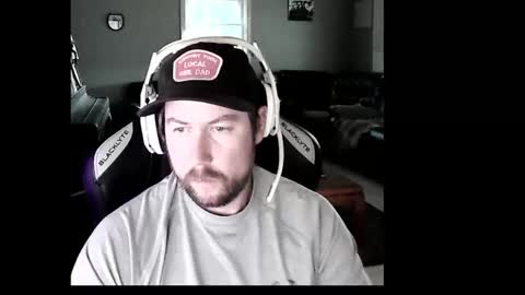 Snapshot of kinkfarmer chatting on October 15, 2025, 2:39 pm kinkfarmer online show from October 15, 2025, 2:39 pm
