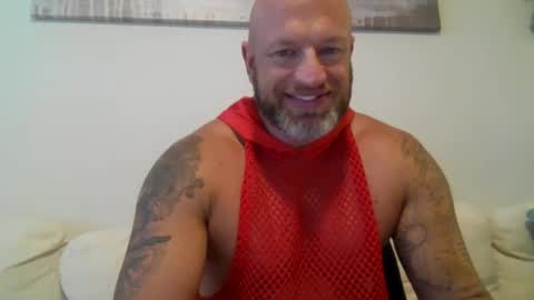 Snapshot of kinksub4use chatting on October 7, 2025, 9:56 pm Kink Sub online show from October 7, 2025, 9:56 pm