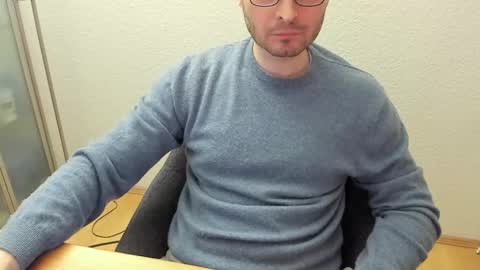 Snapshot of kinksubbydubby chatting on March 17, 2026, 5:38 pm kinksubbydubby online show from March 17, 2026, 5:38 pm