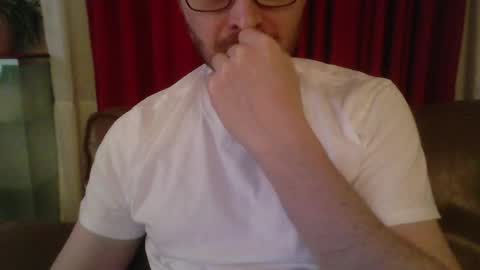 Snapshot of kinksubbydubby chatting on March 20, 2026, 11:31 pm kinksubbydubby online show from March 20, 2026, 11:31 pm