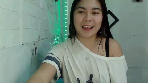 Snapshot of kinky_gurl69 chatting on December 5, 2024, 12:08 am mary online show from December 5, 2024, 12:08 am