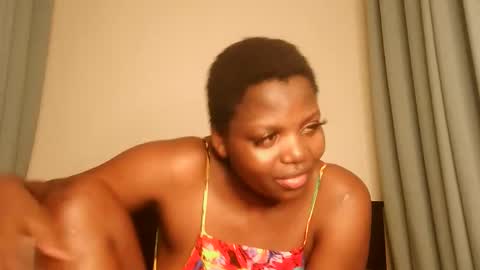 Snapshot of kinky_lola1 chatting on September 26, 2025, 2:10 pm Lola online show from September 26, 2025, 2:10 pm