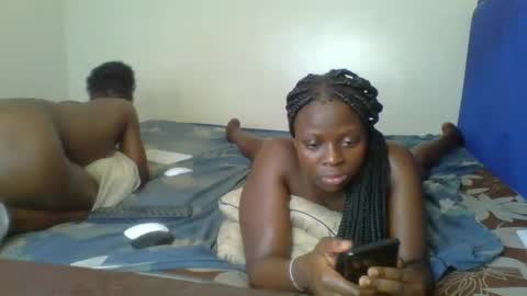 Snapshot of kinky_roey chatting on February 19, 2025, 4:34 am kinky_roey online show from February 19, 2025, 4:34 am