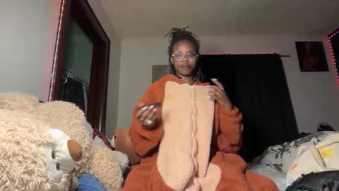 interracialfacial online show from December 17, 2025, 4:40 am