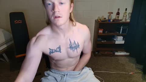 Snapshot of kinkycrusader chatting on December 15, 2025, 3:00 am Fabio online show from December 15, 2025, 3:00 am