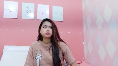 kinkycutegirll online show from October 29, 2025, 1:24 pm