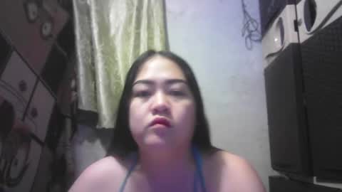 Snapshot of kinkyhotcumm chatting on October 19, 2025, 8:20 pm KAREN online show from October 19, 2025, 8:20 pm