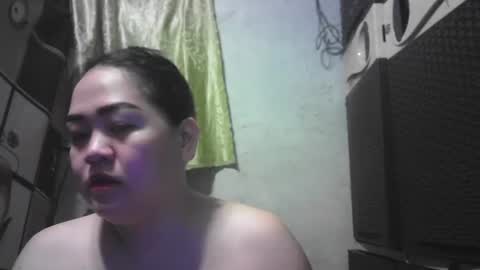 Snapshot of kinkyhotcumm chatting on November 12, 2025, 5:13 pm KAREN online show from November 12, 2025, 5:13 pm
