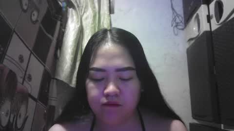 Snapshot of kinkyhotcumm chatting on November 16, 2025, 4:45 pm KAREN online show from November 16, 2025, 4:45 pm