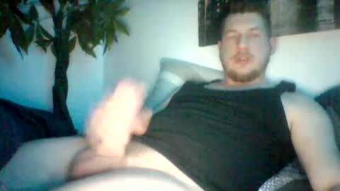 Snapshot of kinkylionboy chatting on January 14, 2025, 7:32 pm kinkylionboy online show from January 14, 2025, 7:32 pm