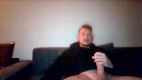 Snapshot of kinkylionboy chatting on March 2, 2025, 9:22 pm kinkylionboy online show from March 2, 2025, 9:22 pm