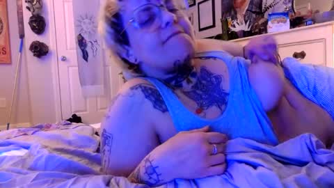 Snapshot of kinkypinkyplay2 chatting on February 11, 2025, 11:54 am Kinky Pinky online show from February 11, 2025, 11:54 am