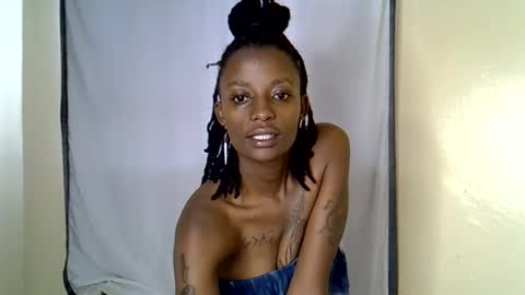 kinkyskyy online show from June 23, 2026, 7:17 am