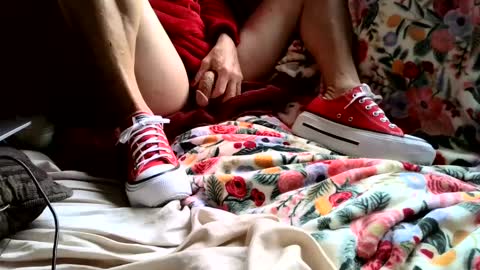 Snapshot of kinkysneakergirl chatting on October 1, 2025, 2:45 pm KinkySneakerGirl online show from October 1, 2025, 2:45 pm