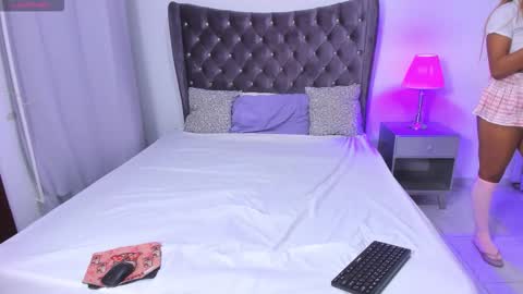 Snapshot of kinkyworld_ chatting on February 17, 2026, 2:41 am FREE ONLYFANS online show from February 17, 2026, 2:41 am