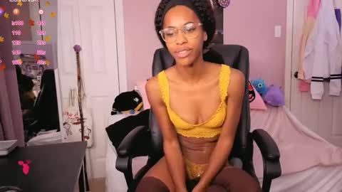 Kira21 13 online show from November 16, 2025, 12:27 am