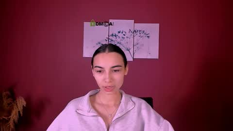 kira_light__ online show from November 25, 2025, 7:36 pm