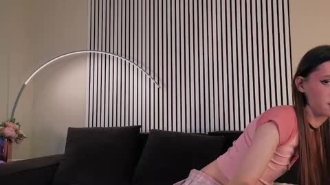 Snapshot of kira_long chatting on February 8, 2026, 5:44 am MADI online show from February 8, 2026, 5:44 am